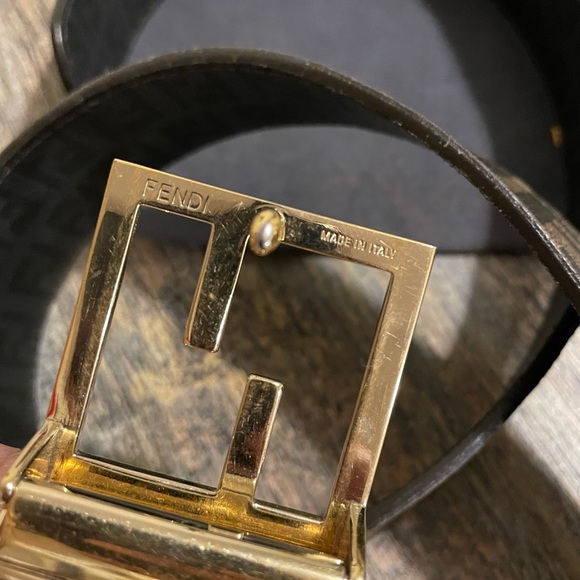 Fendi Reservable Belt - Picture 4 of 7